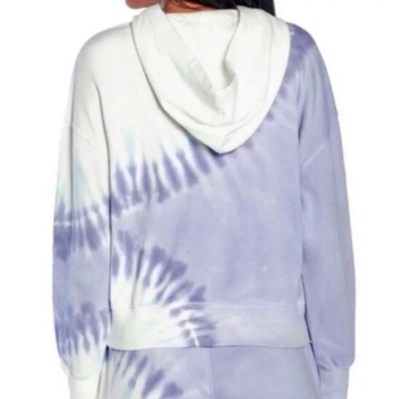 Wildfox hooded sweatshirt - Picture 2 of 3